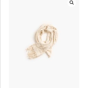 NWT Tribe Alive handwoven scarf